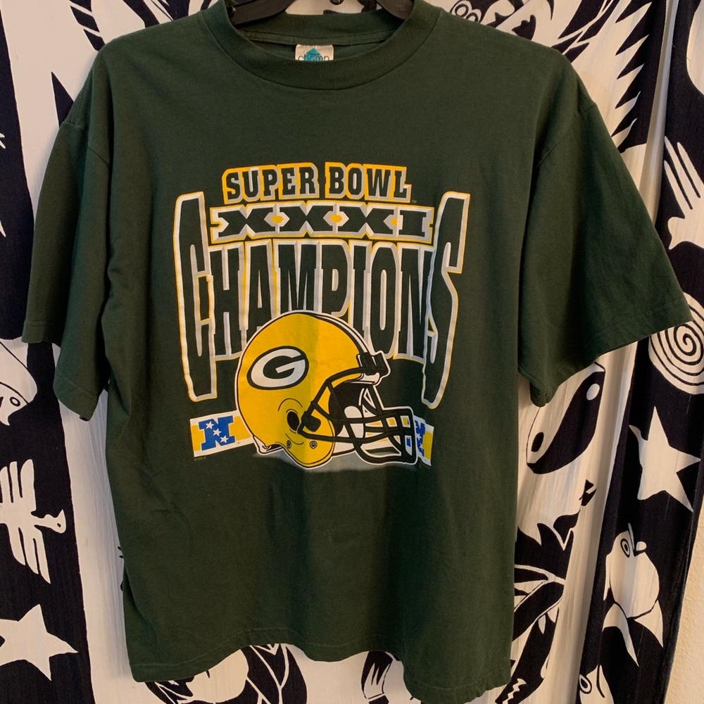 Green Bay Packers Super Bowl Champs graphic tee